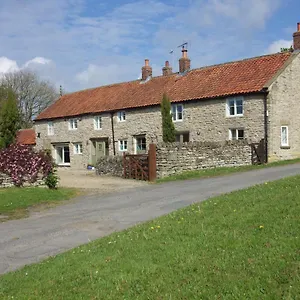 https://pond-farm.yorkshirehotels.net